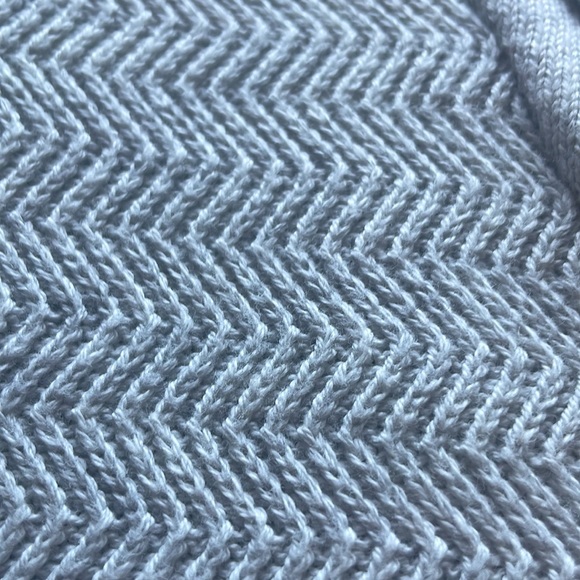 New GoodFellow Pull Over sweater . - Picture 8 of 13